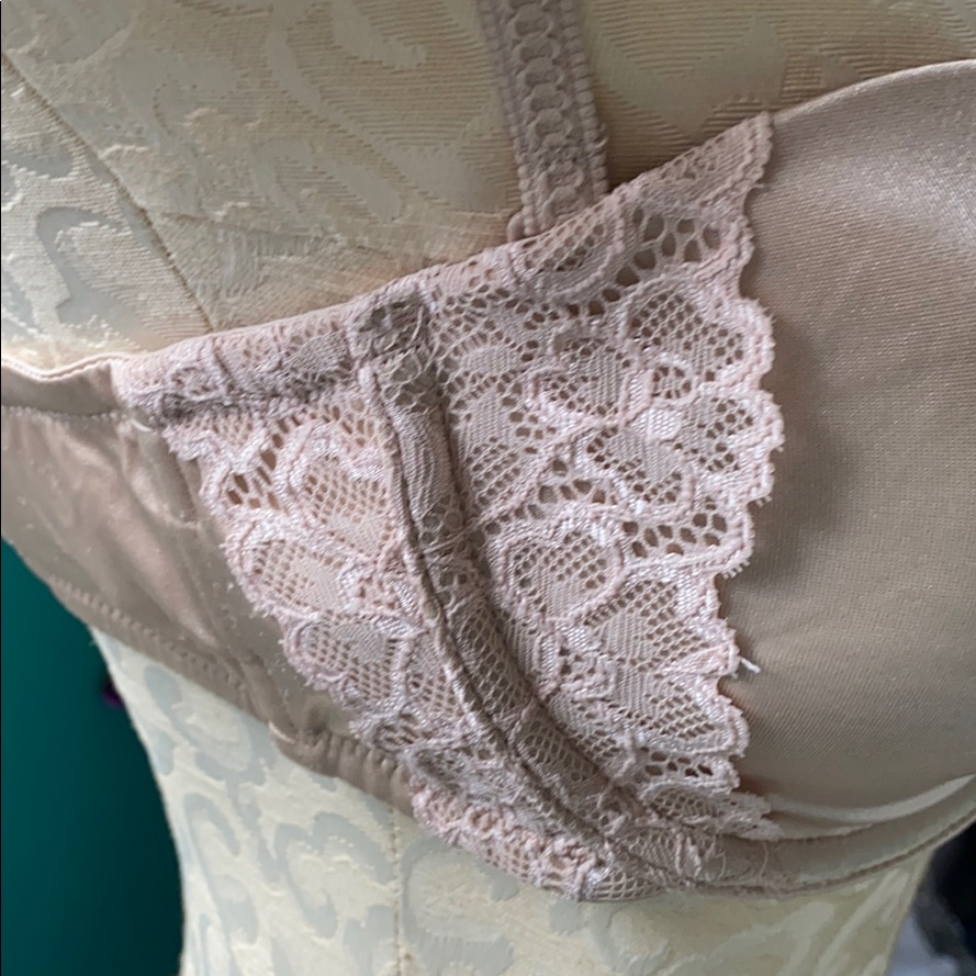 Maidenform Bra